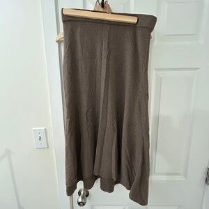 Cozy brown cashluxe GAP skirt